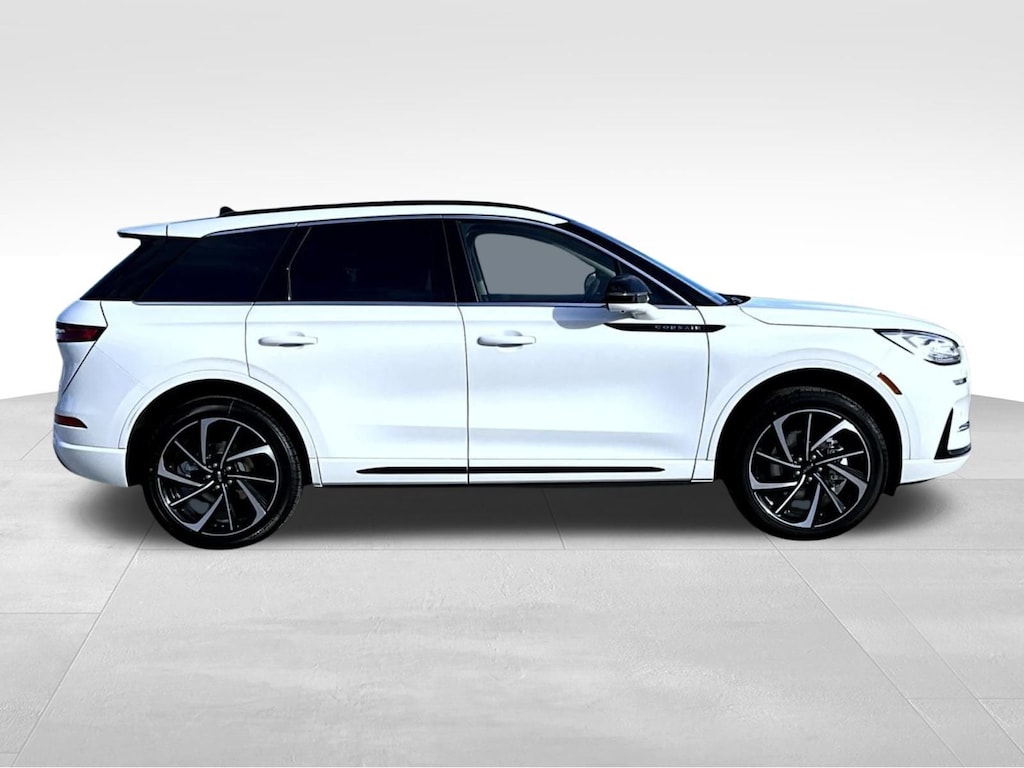 New 2026 Lincoln Corsair Plug-In Hybrid Grand Touring SUV