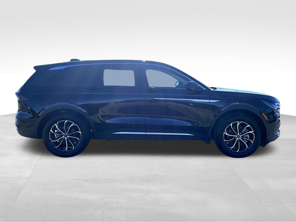 New 2026 Lincoln Nautilus Premiere SUV