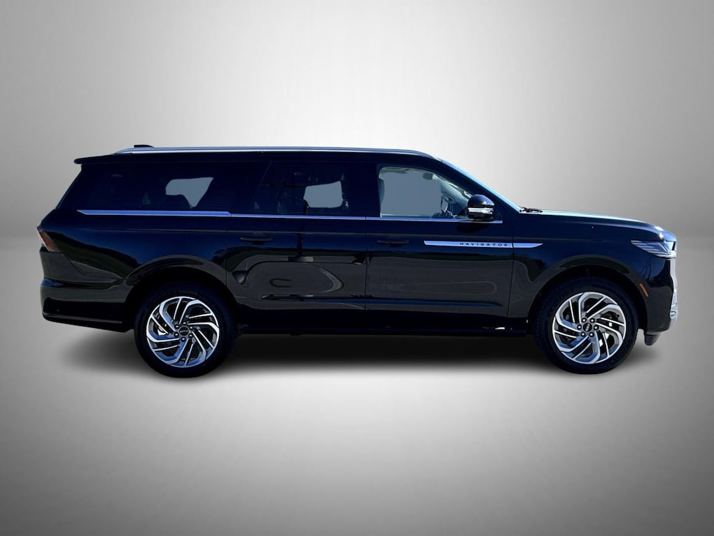 New 2025 Lincoln Navigator L Reserve SUV