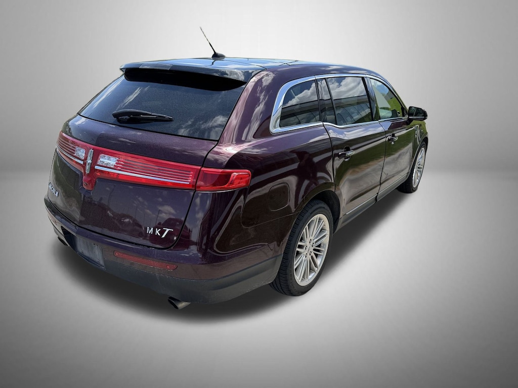 Used 2019 Lincoln MKT Standard SUV