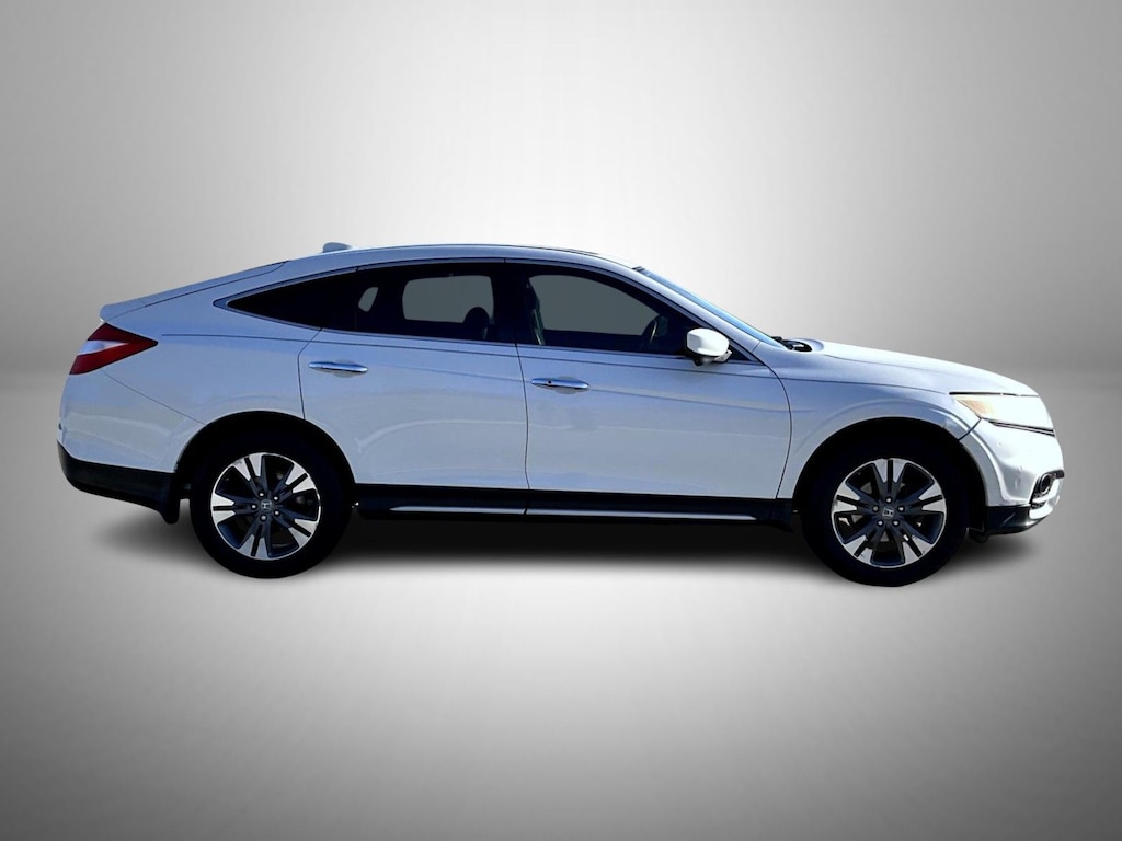 Used 2015 Honda Crosstour EX-L SUV