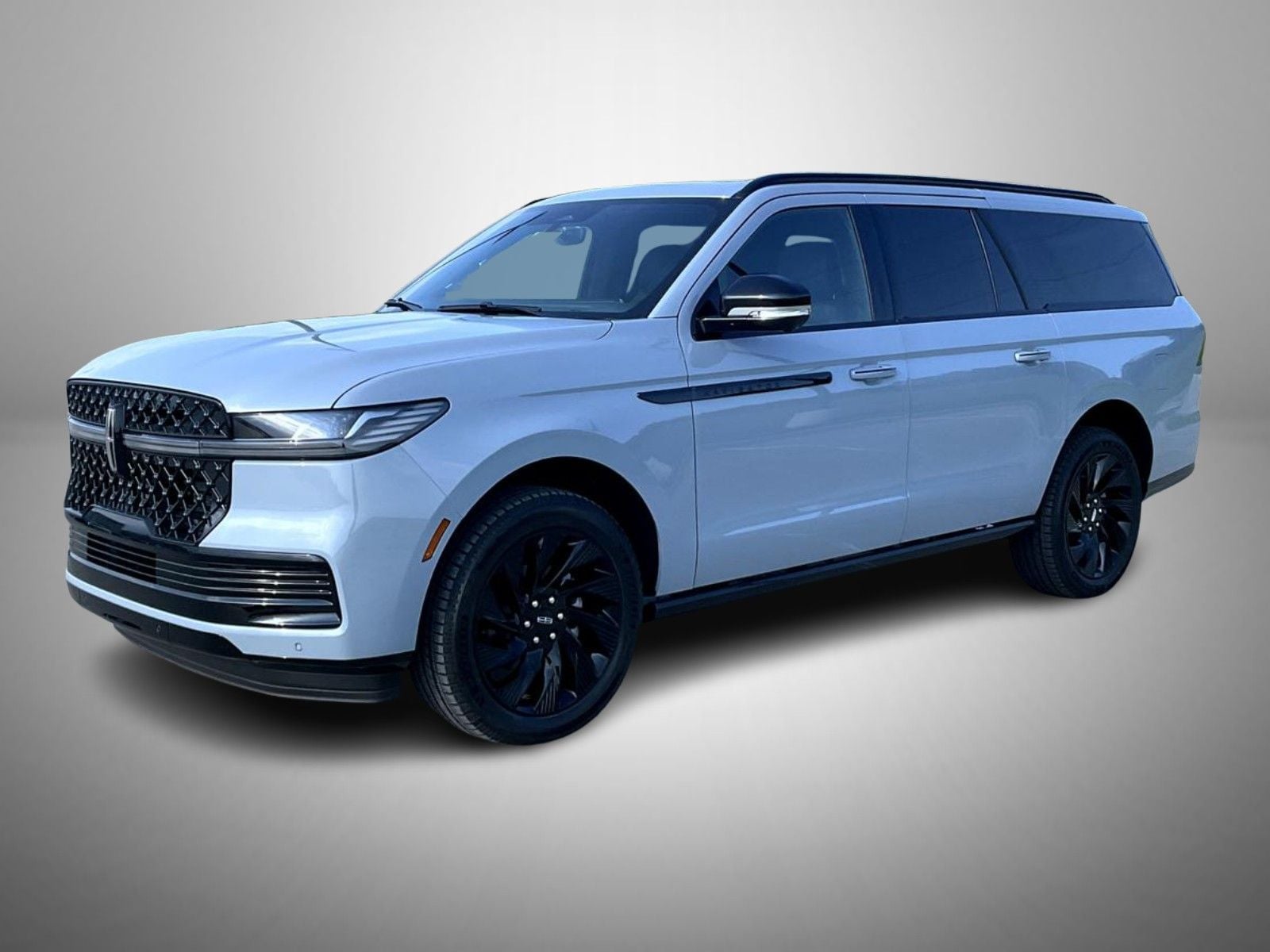 2027 Lincoln Navigator L