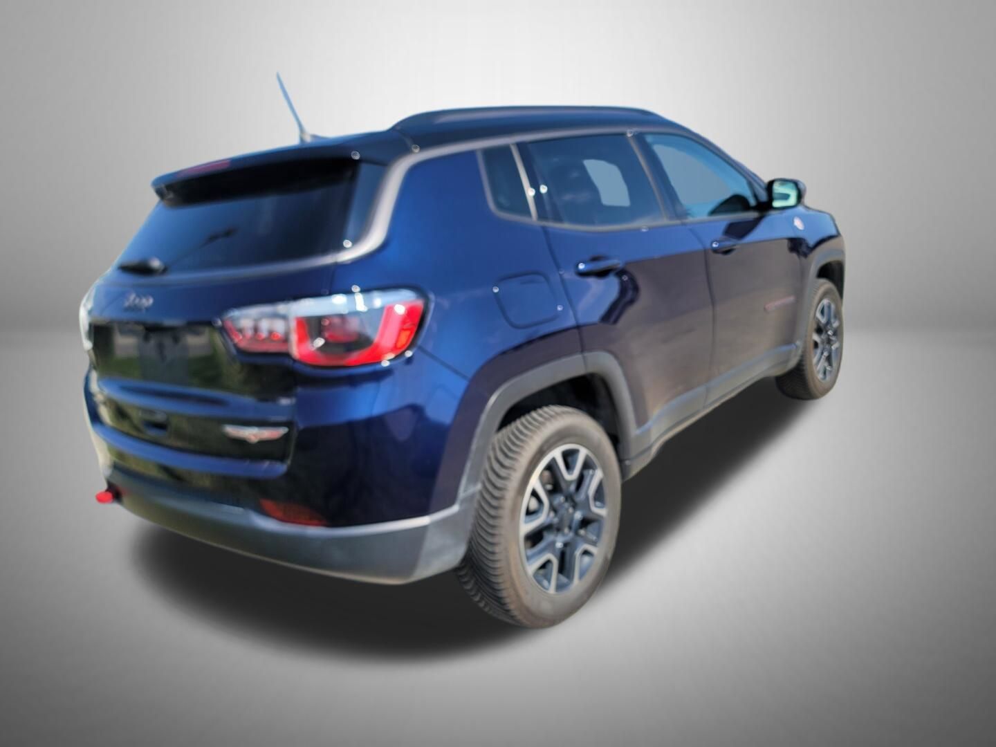 2019 Jeep Compass Trailhawk photo 2