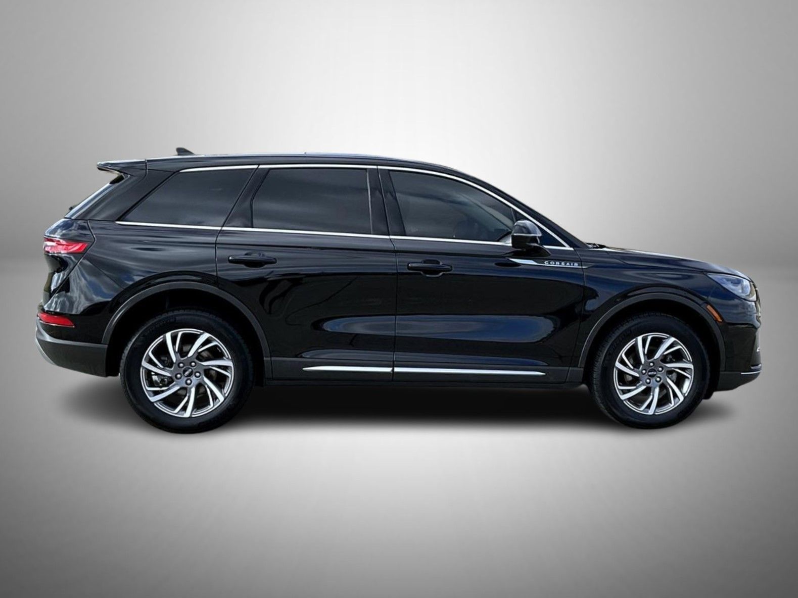 2024 Lincoln Corsair Premiere photo 2