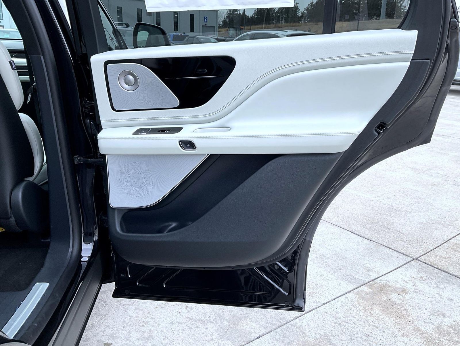 2026 Lincoln Aviator Black Label - Photo 23