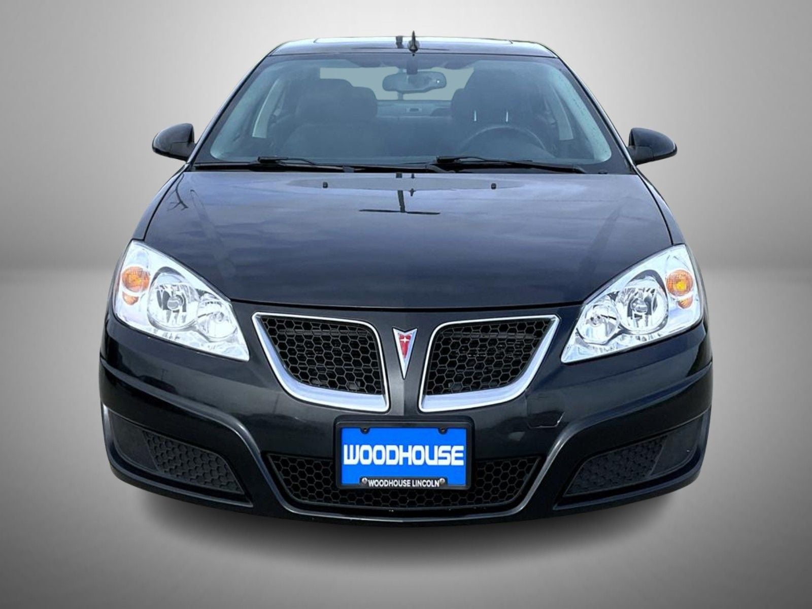Used 2010 Pontiac G6 Base with VIN 1G2ZA5E02A4161068 for sale in Omaha, NE