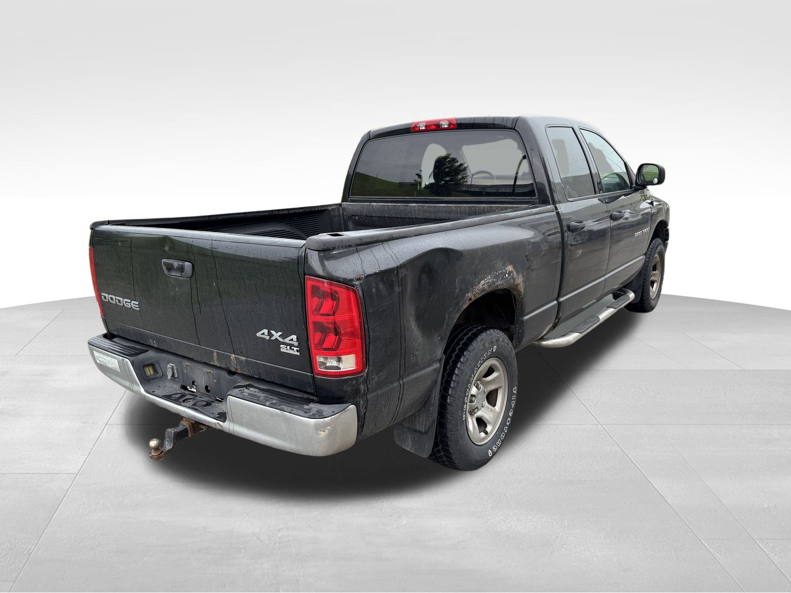 Used 2003 Dodge Ram 1500 Pickup SLT with VIN 1D7HU18N93J592192 for sale in Omaha, NE