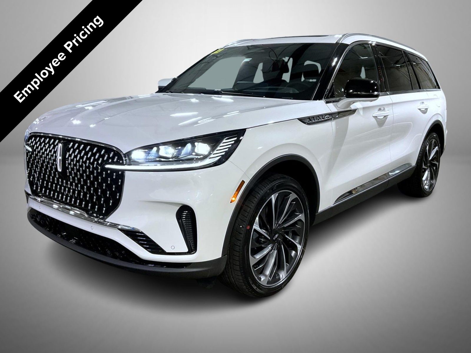 2026 Lincoln Aviator Reserve AWD's photo