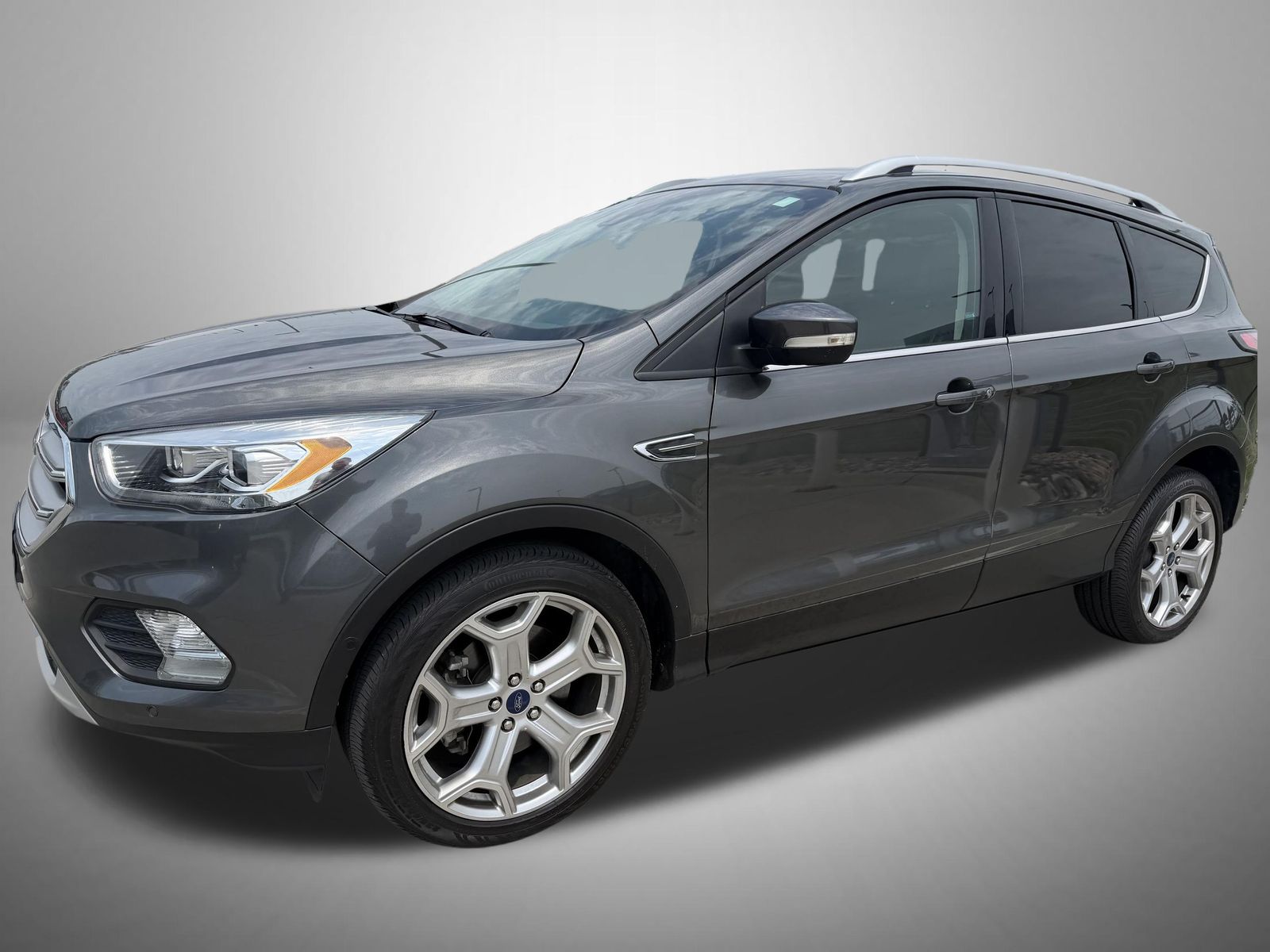 2017 Ford Escape Titanium 4WD's photo