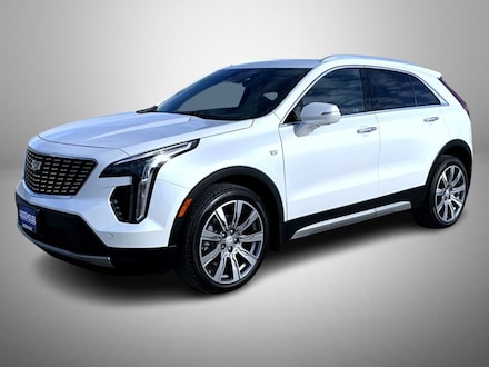 2022 Cadillac XT4 Premium Luxury SUV