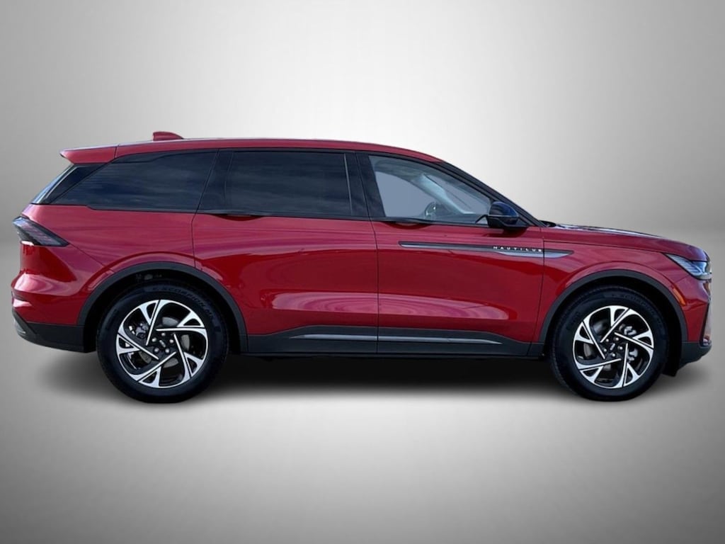 New 2026 Lincoln Nautilus Premiere SUV