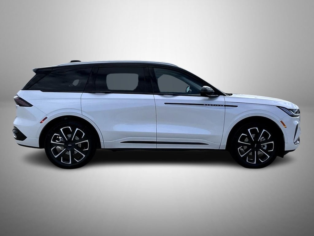 New 2026 Lincoln Nautilus Reserve SUV