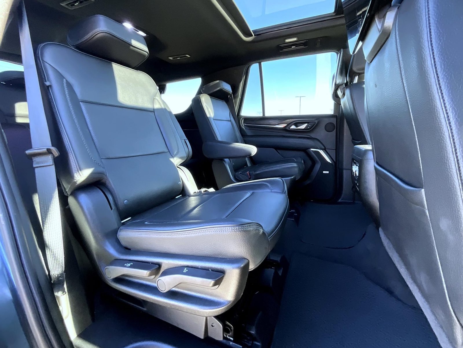 2021 GMC Yukon Denali - Photo 23