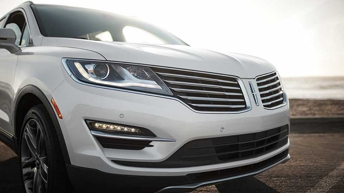 2017-Lincoln-MKC-LED-Accents.jpg