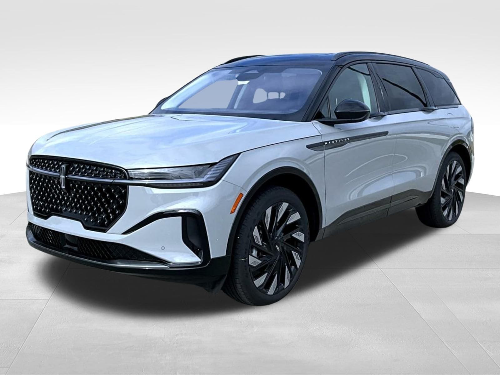 2026 Lincoln Nautilus Reserve's photo