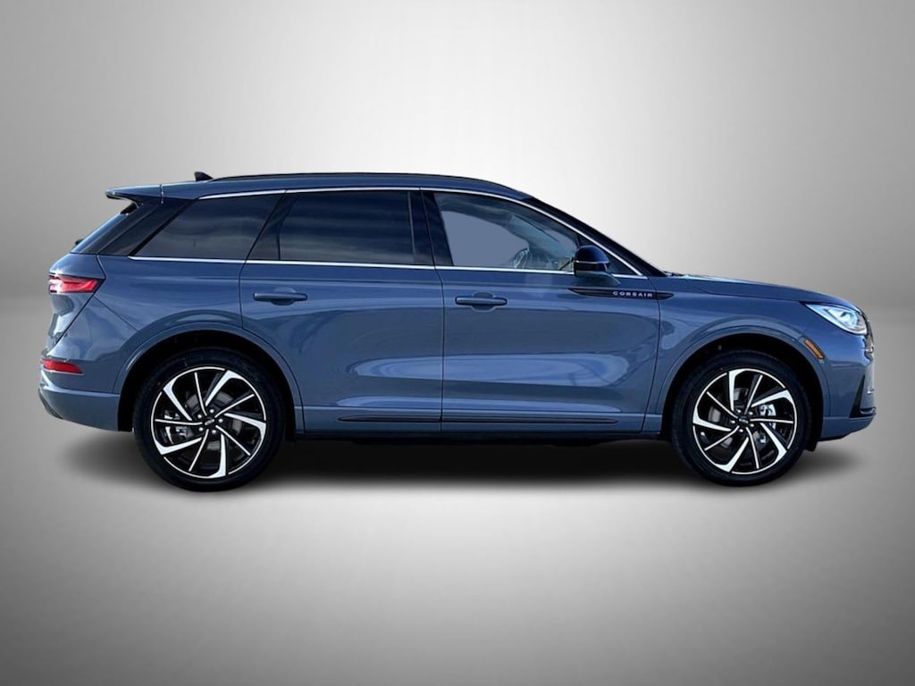 New 2026 Lincoln Corsair Plug-In Hybrid Grand Touring SUV