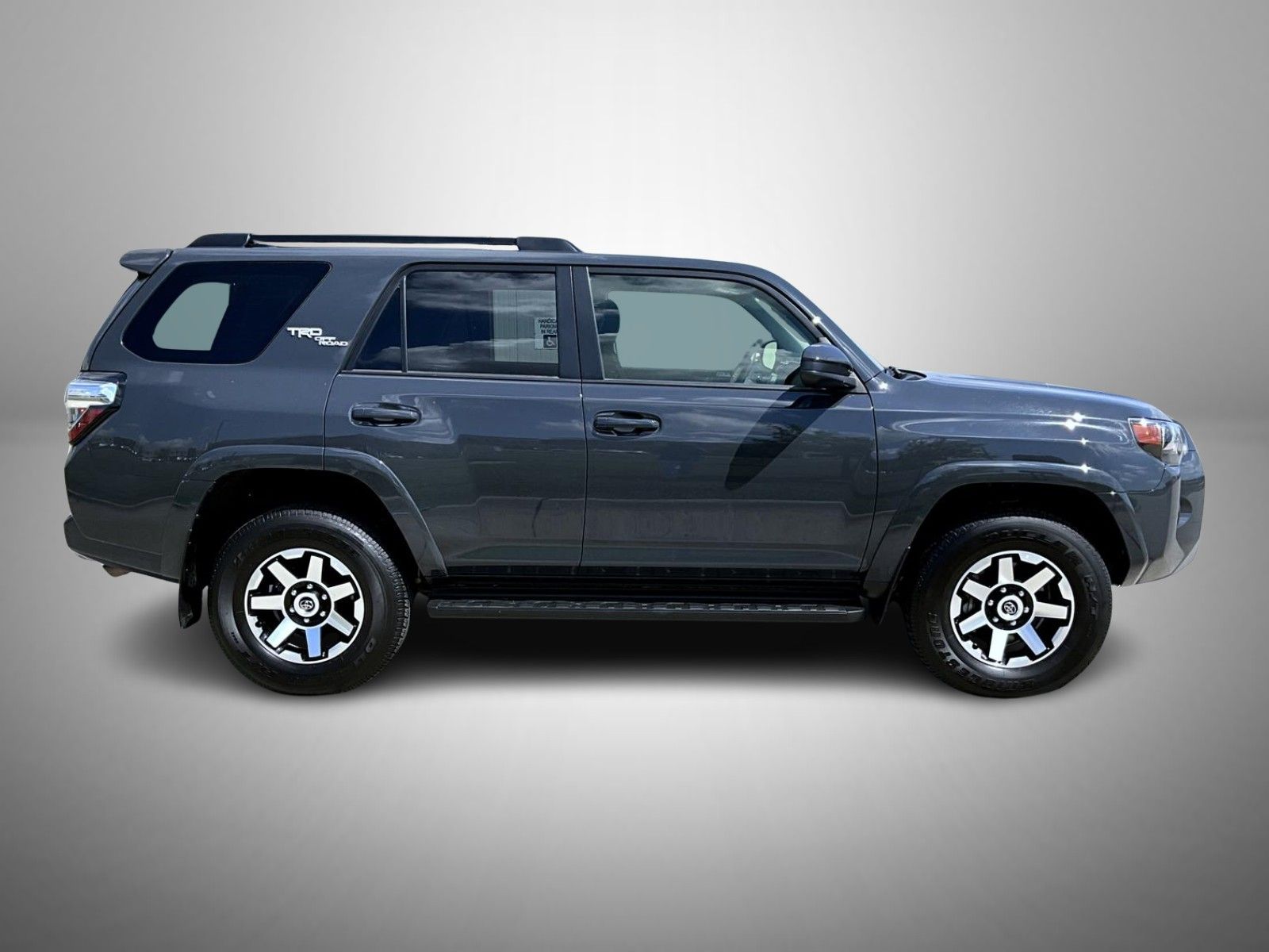 2024 Toyota 4Runner TRD Off-Road photo 4