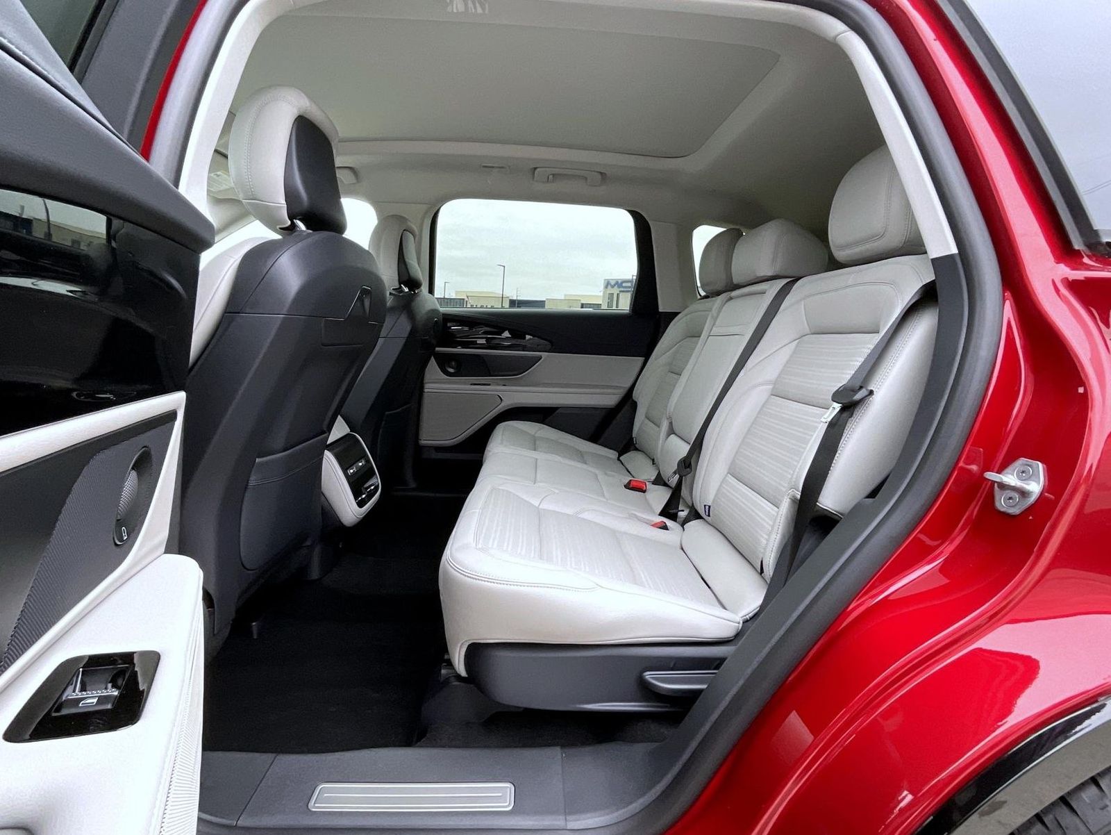 2026 Lincoln Nautilus Reserve - Photo 11