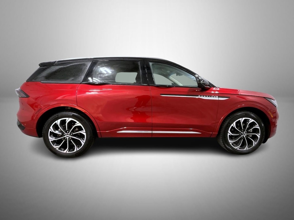 Used 2024 Lincoln Nautilus Reserve SUV