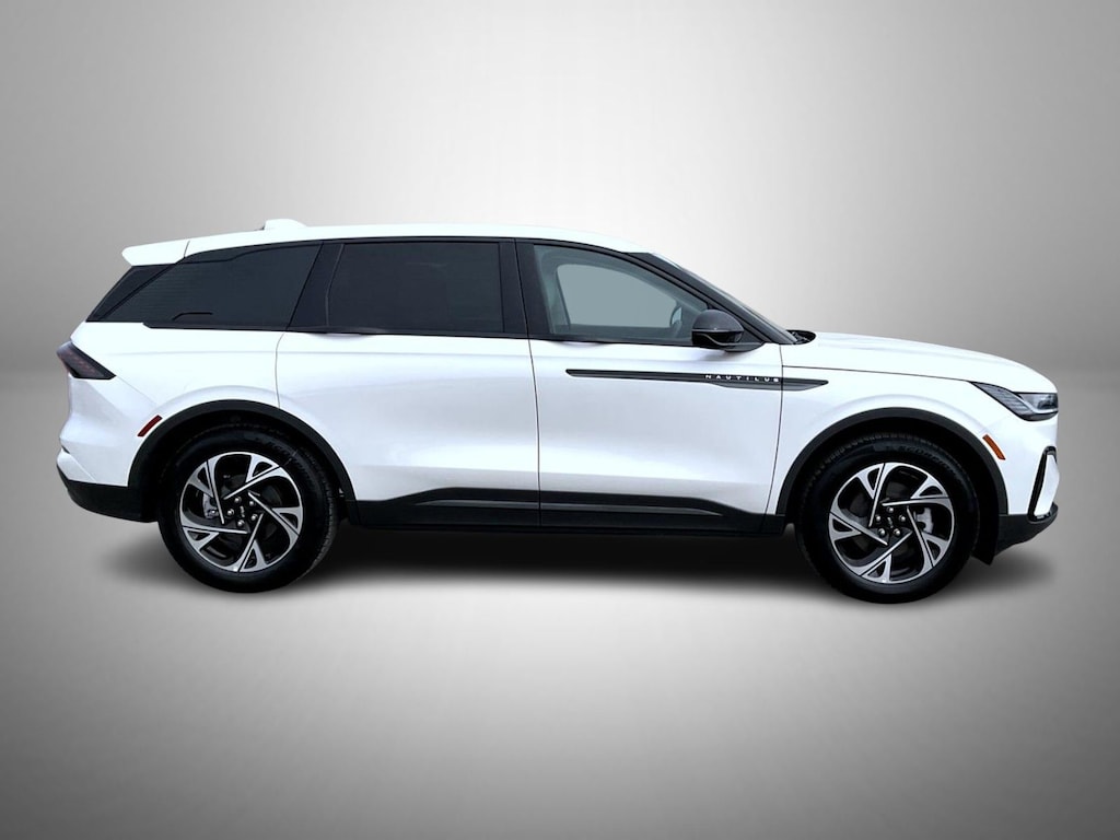 New 2026 Lincoln Nautilus Premiere SUV