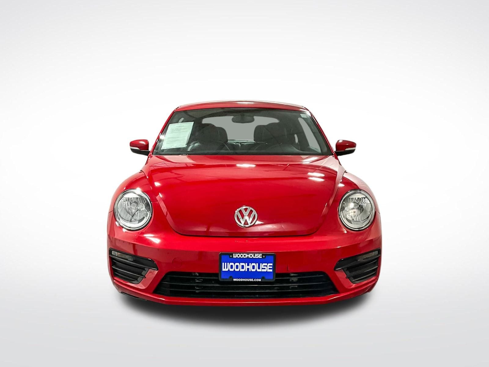 Used 2019 Volkswagen Beetle S with VIN 3VWFD7AT3KM714010 for sale in Omaha, NE