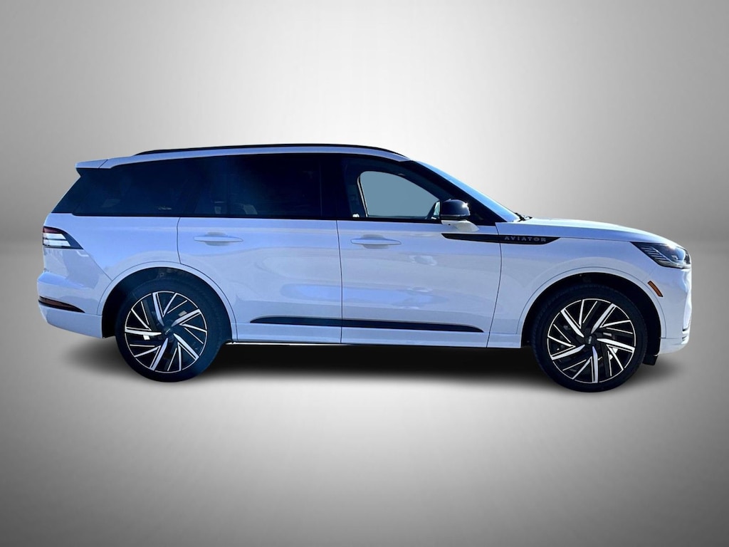 New 2026 Lincoln Aviator Black Label SUV