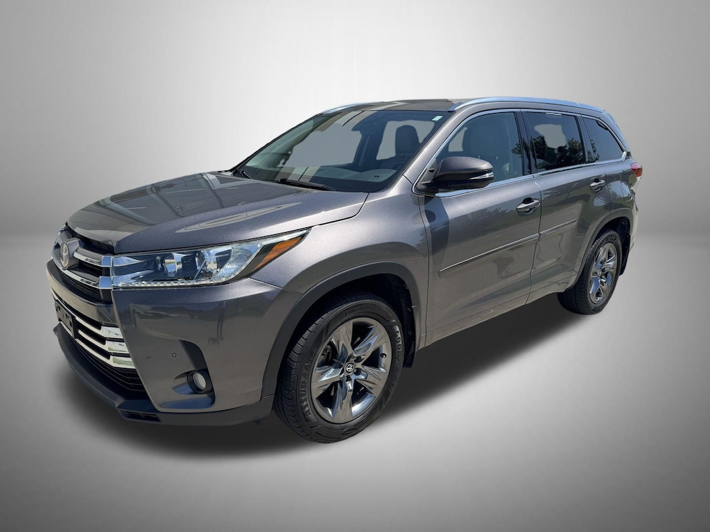 Used 2017 Toyota Highlander Limited Platinum SUV