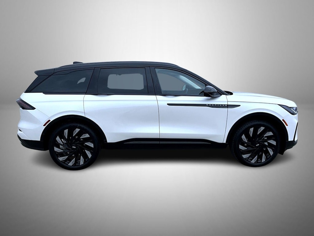 New 2026 Lincoln Nautilus Reserve SUV