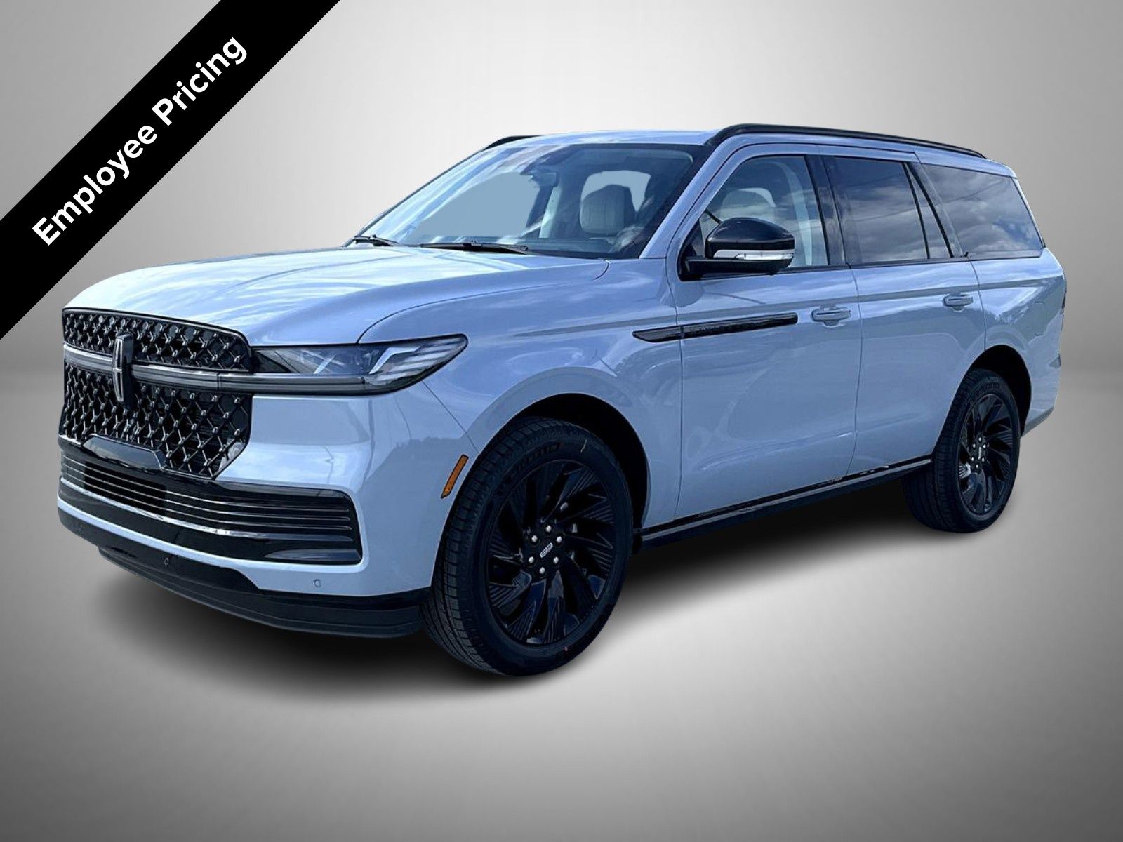 2026 Lincoln Navigator Reserve 4WD's photo