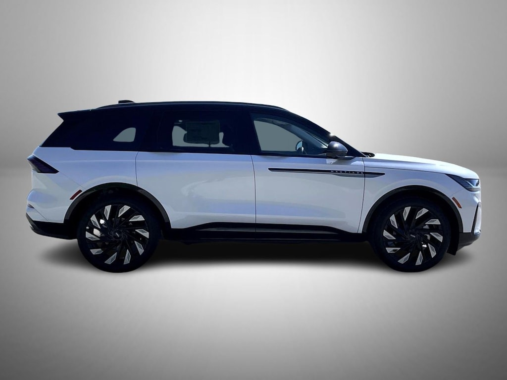 New 2026 Lincoln Nautilus Reserve SUV