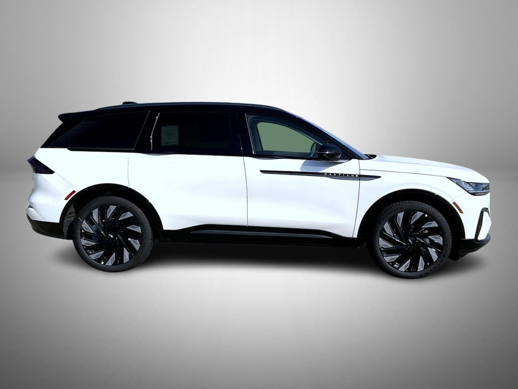 New 2026 Lincoln Nautilus Reserve SUV