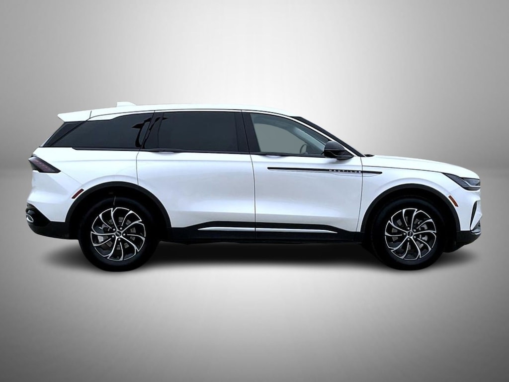 New 2026 Lincoln Nautilus Premiere SUV