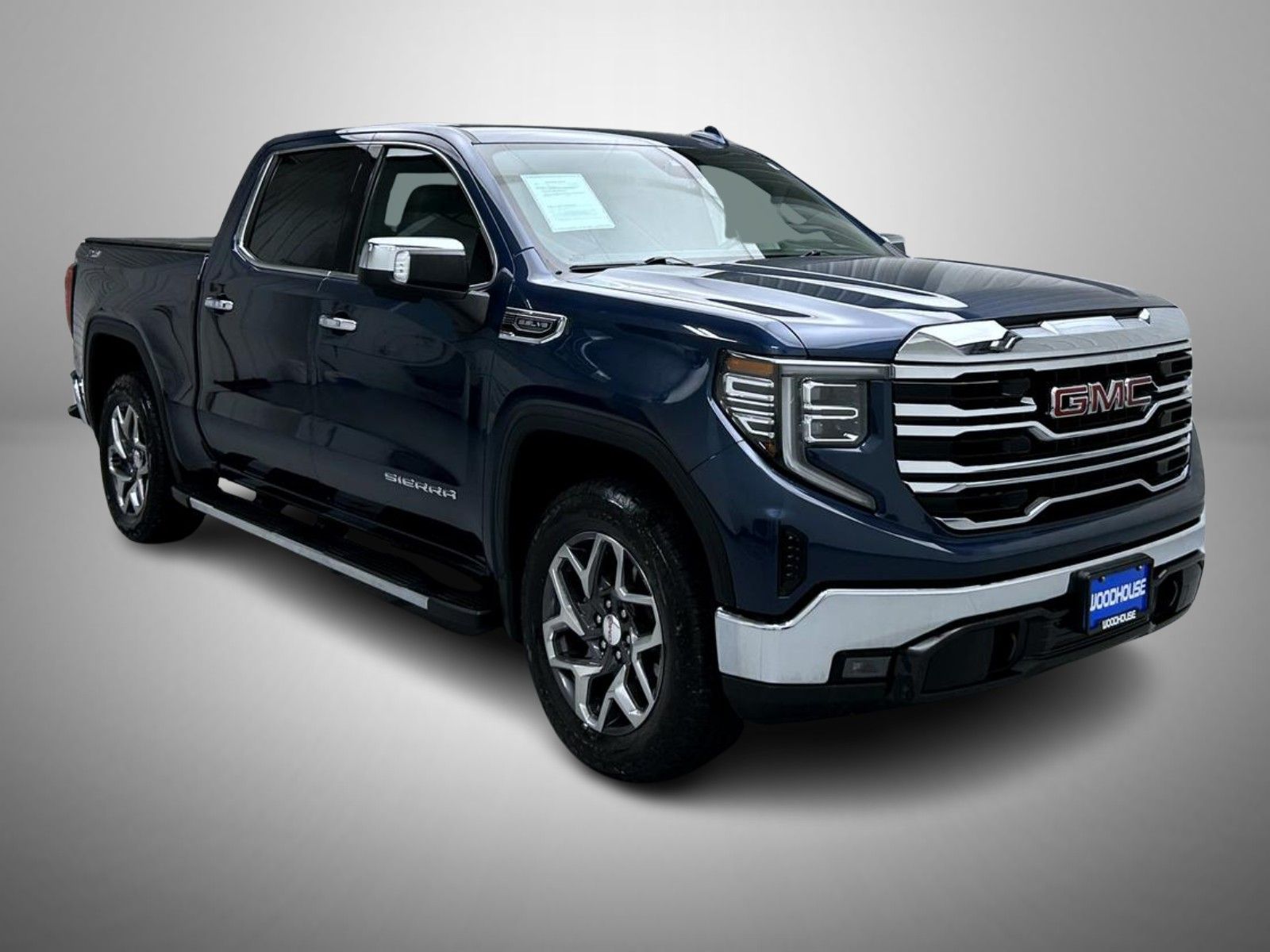 2022 Gmc Sierra 1500 SLT photo 3