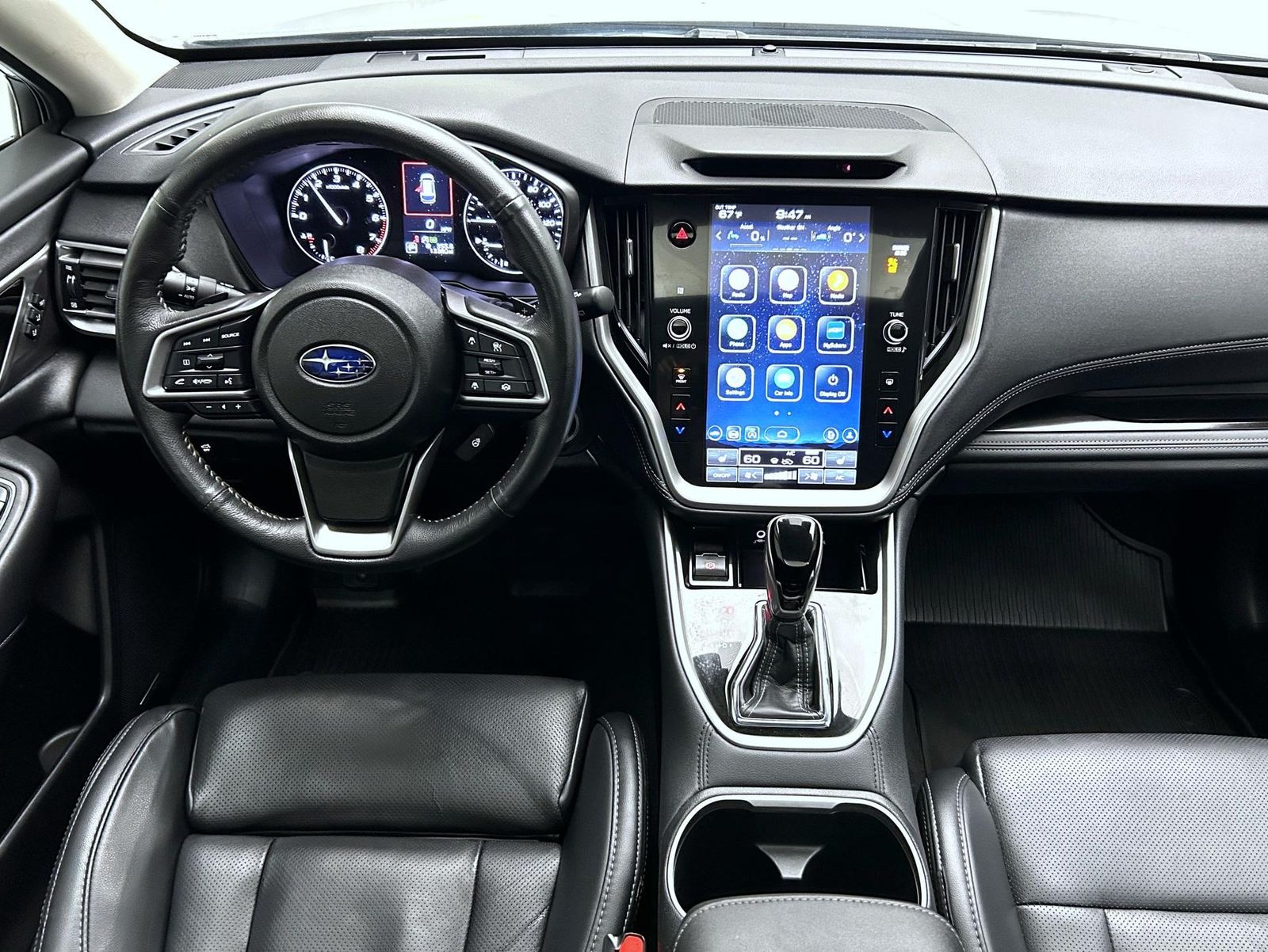 2025 Subaru Outback Limited - Photo 12