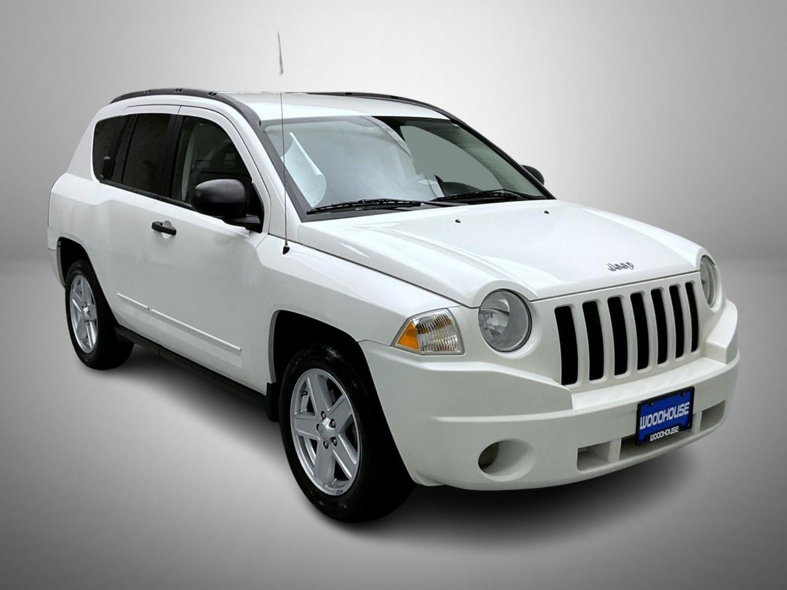 2009 Jeep Compass Sport photo 3
