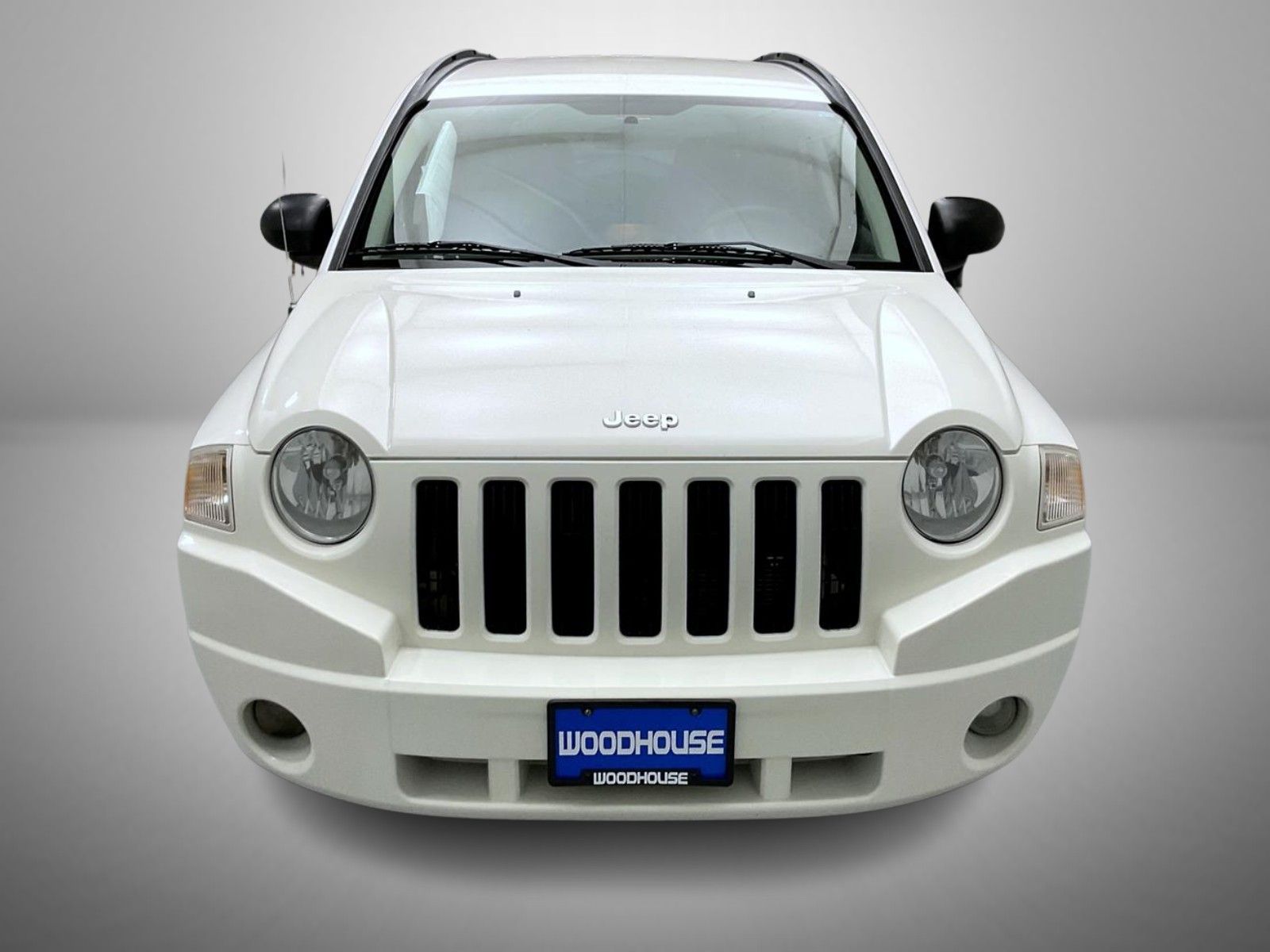 2009 Jeep Compass Sport photo 2