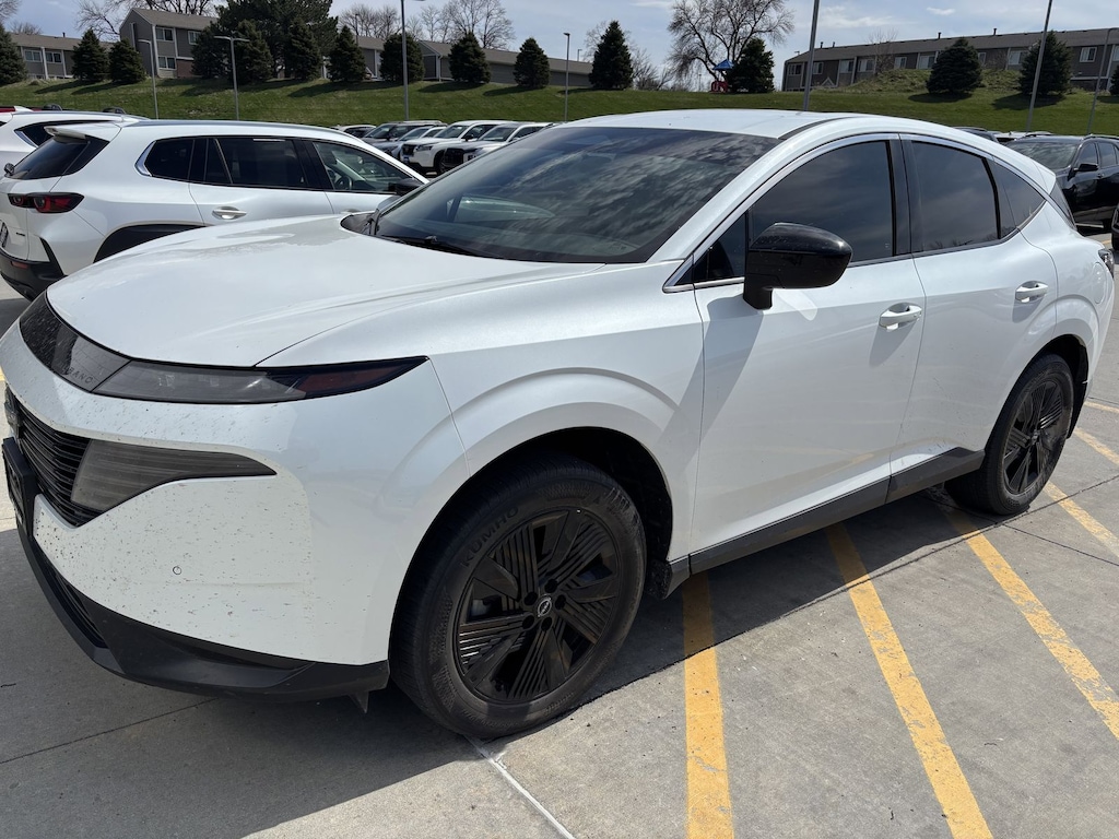 Used 2025 Nissan Murano SV SUV