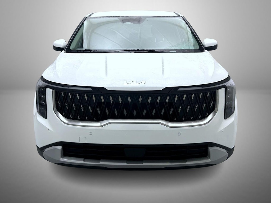 Used 2025 Kia Carnival LXS Minivan/Van