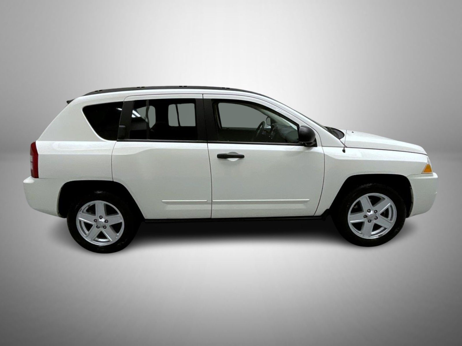 2009 Jeep Compass Sport photo 4