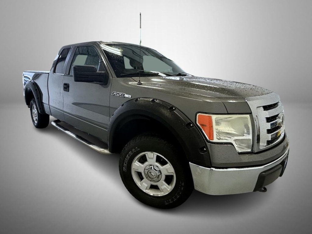 Used 2010 Ford F-150 XLT Truck
