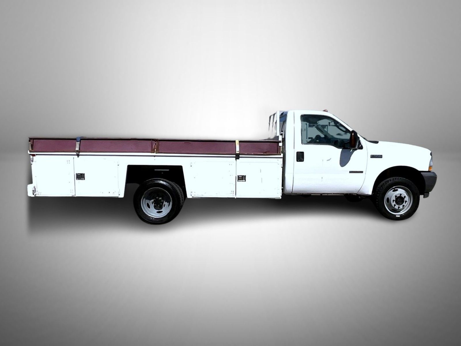 2004 Ford F-550 XL photo 4
