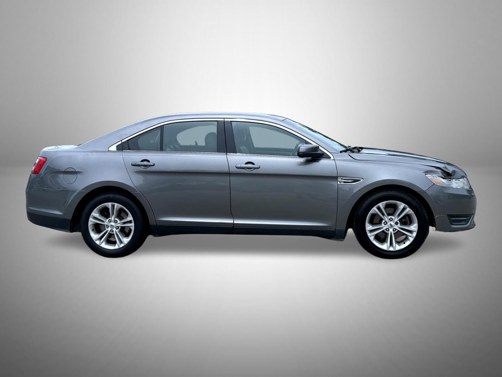Used 2013 Ford Taurus SEL Sedan
