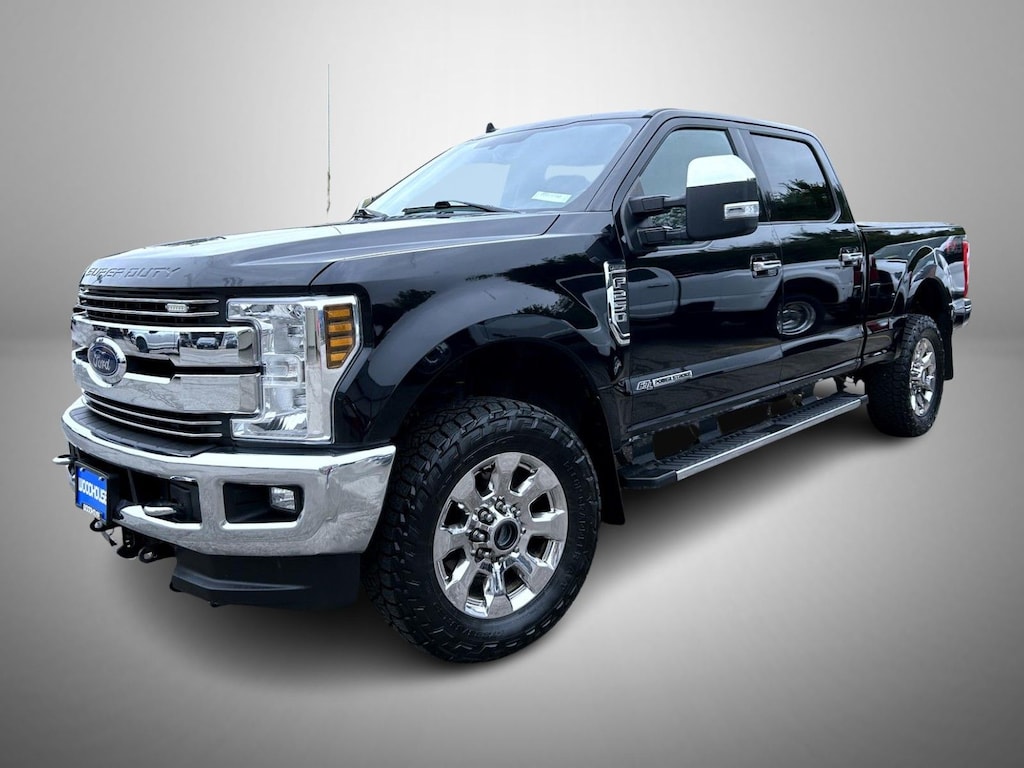 Used 2019 Ford F-250SD Lariat Truck