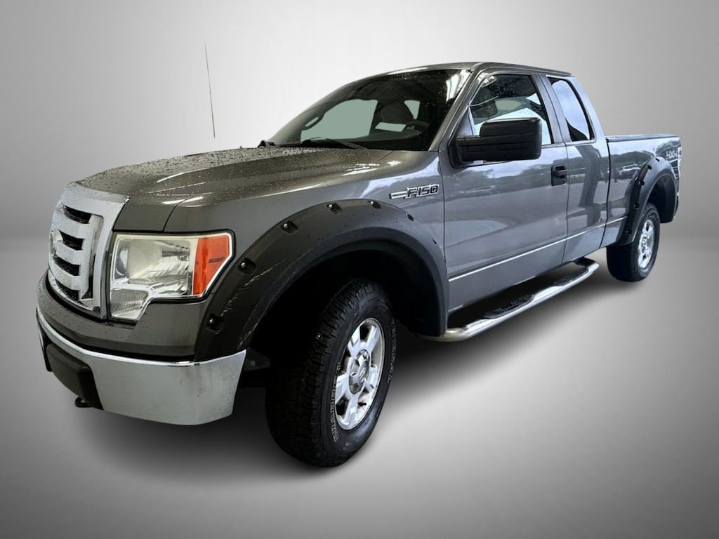 Used 2010 Ford F-150 XLT Truck