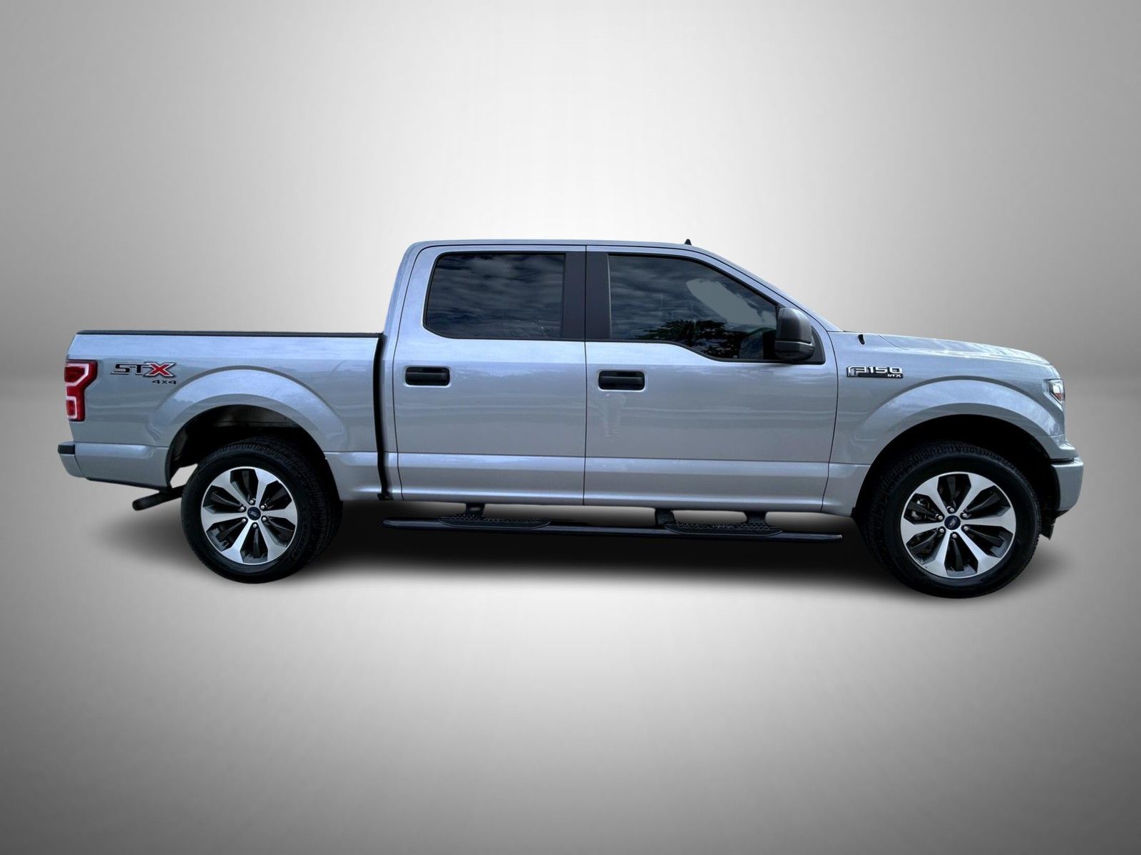 2020 Ford F-150 XL photo 3