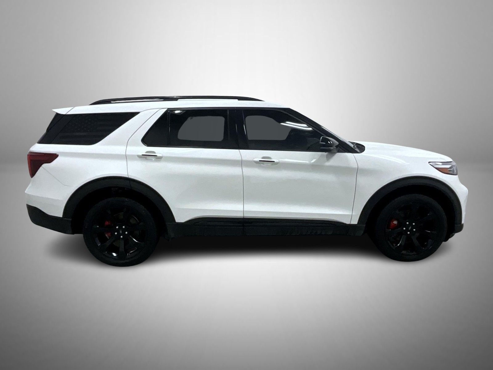2021 Ford Explorer ST photo 4