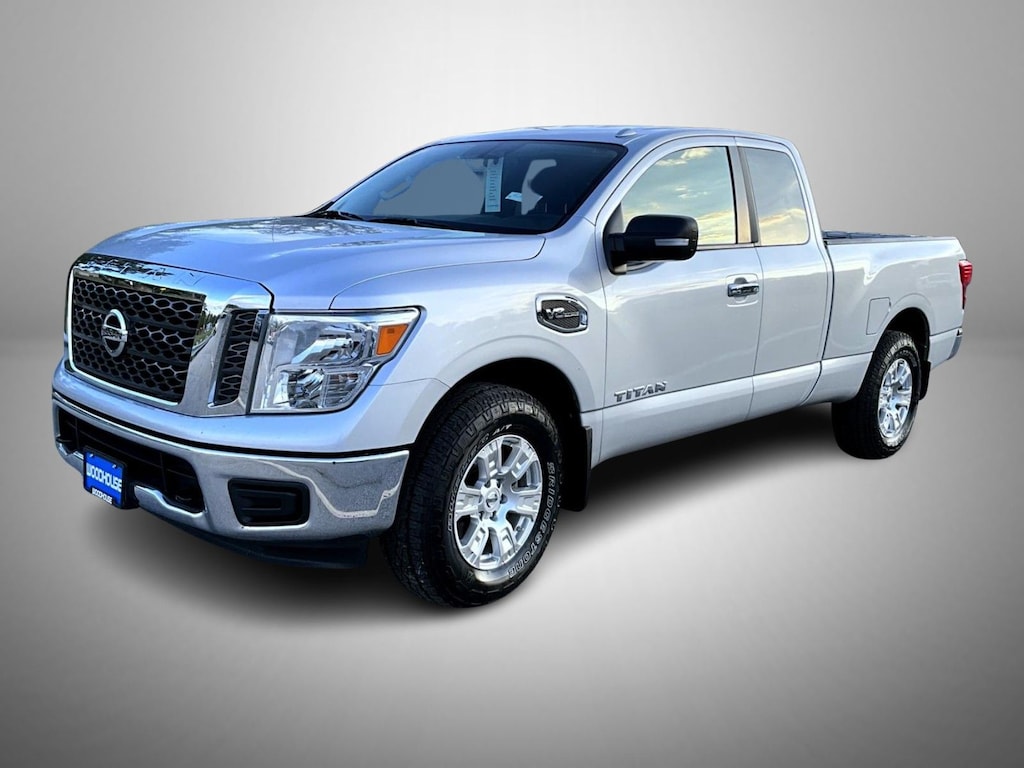 Used 2017 Nissan Titan SV King Cab
