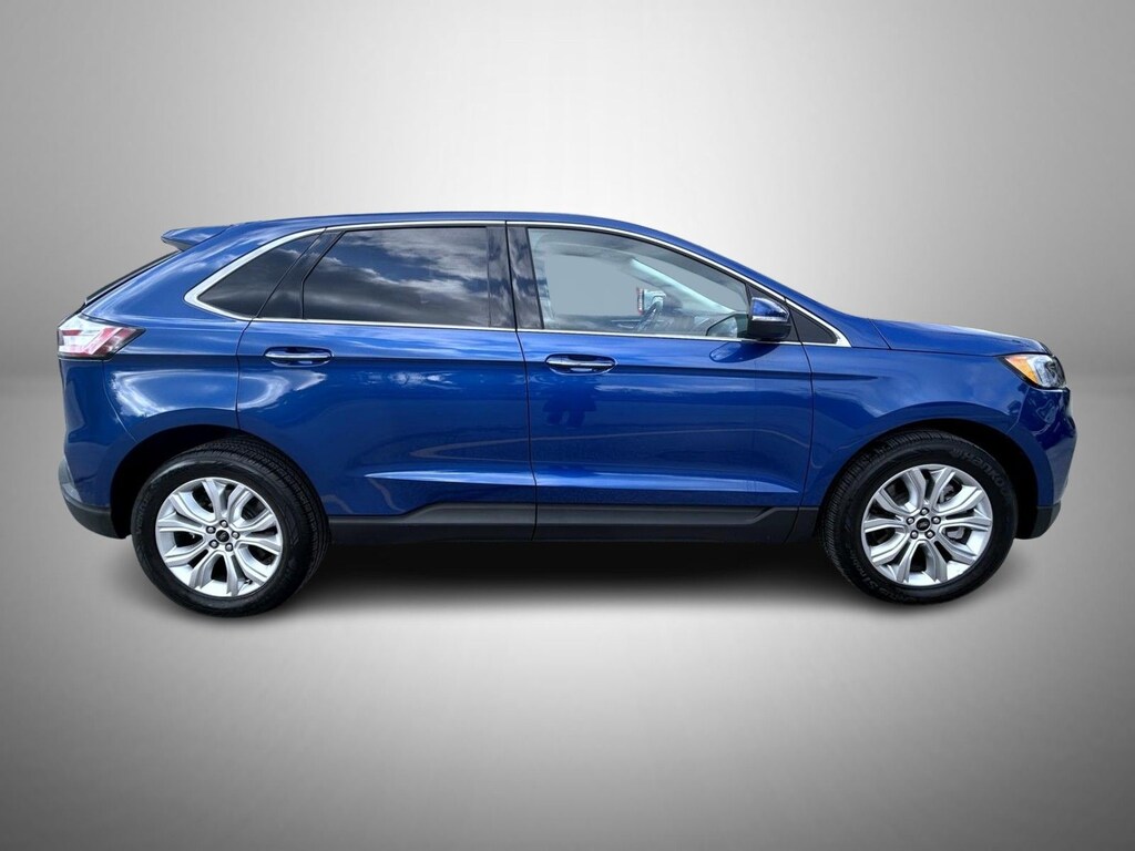 Used 2024 Ford Edge Titanium SUV