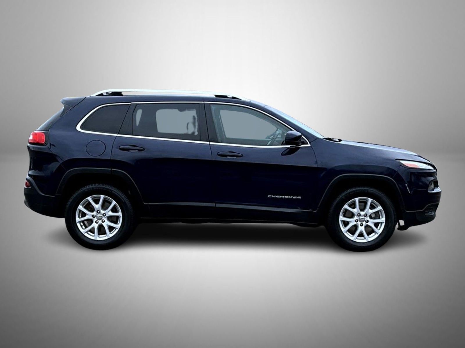 2015 Jeep Cherokee Latitude photo 4