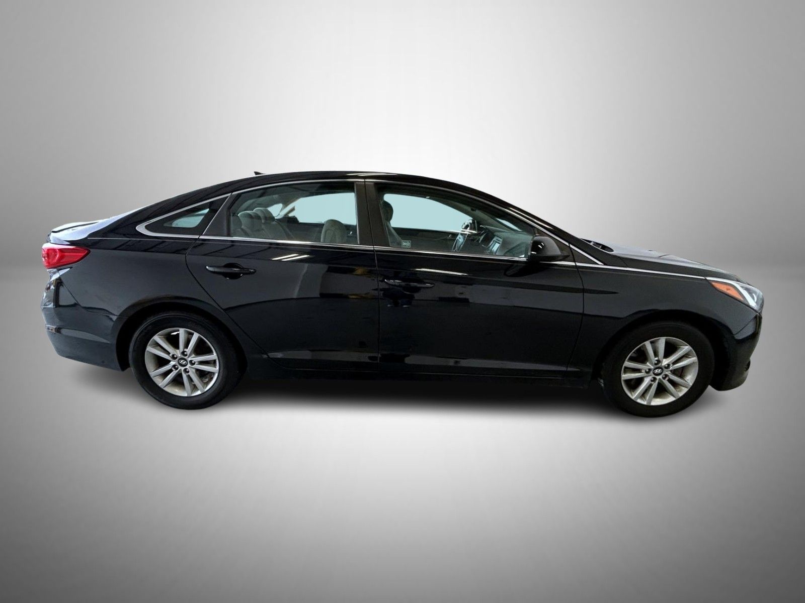 2017 Hyundai Sonata SE photo 4